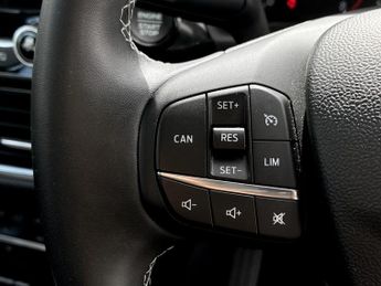 Ford Puma 1.0 EcoBoost Titanium 5dr Auto