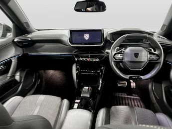 Peugeot 2008 1.2 Hybrid 136 GT 5dr e-DSC6