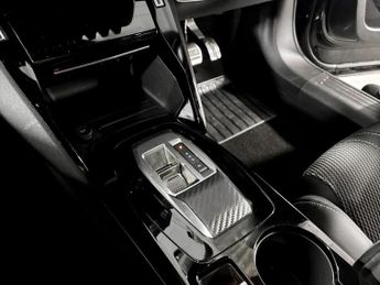 Peugeot 2008 1.2 Hybrid 136 GT 5dr e-DSC6