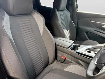 Peugeot 3008 1.6 Hybrid 180 Active 5dr e-EAT8