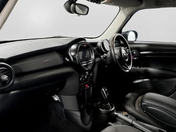 Mini Hatch 1.5 Cooper Classic II 5dr Auto