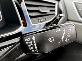 Volkswagen Polo 1.0 TSI 110 R-Line 5dr DSG