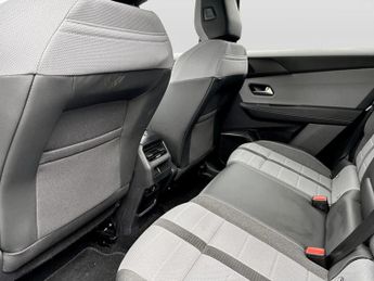 Vauxhall Grandland 157kW Ultimate 73kWh 5dr Auto [Panoramic Roof]