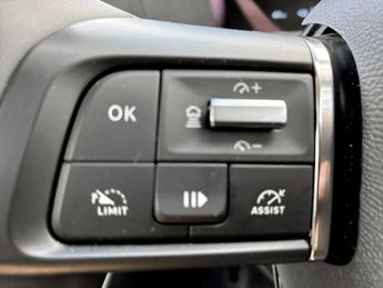 Citroen C4 100kW Shine Plus 50kWh 5dr Auto