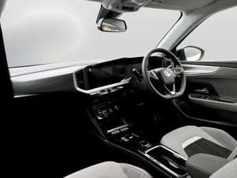 Vauxhall Mokka 100kW Design 50kWh 5dr Auto