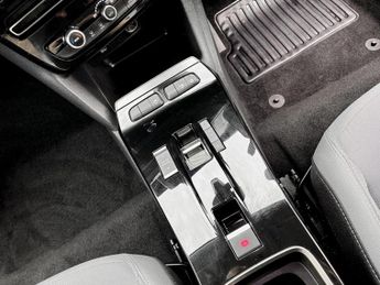 Vauxhall Mokka 100kW Design 50kWh 5dr Auto