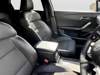 Mg Mg4 150kW Trophy EV Long Range 64kWh 5dr Auto