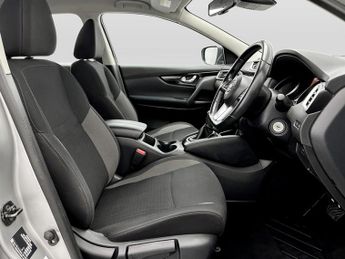 Nissan Qashqai 1.3 DiG-T 160 Acenta Premium 5dr DCT