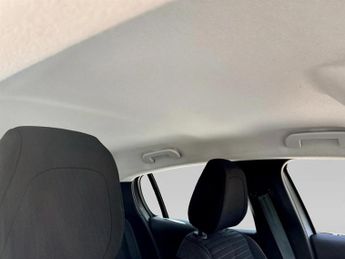 Peugeot 208 100kW Allure 50kWh 5dr Auto