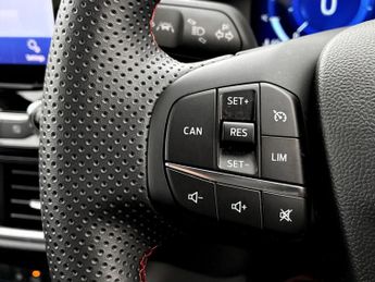 Ford Puma 1.0 EcoBoost Hybrid mHEV ST-Line 5dr DCT