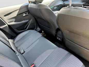 Peugeot 208 100kW Allure Premium 50kWh 5dr Auto