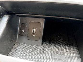 Hyundai Kona 150kW Premium 64kWh 5dr Auto