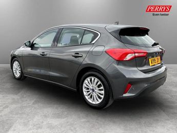Ford Focus 1.0 EcoBoost 125 Titanium 5dr Auto