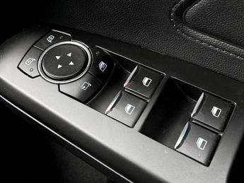 Ford Focus 1.0 EcoBoost 125 Titanium 5dr Auto