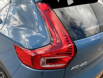 Volvo Xc40 2.0 B3P Plus Dark 5dr Auto