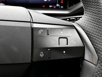Vauxhall Grandland 1.2 Hybrid 145 Ultimate 5dr e-DCT6 [Fixed Roof]