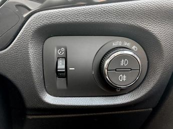 Vauxhall Corsa 100kW Elite Premium 50kWh 5dr Auto [11kWCh]