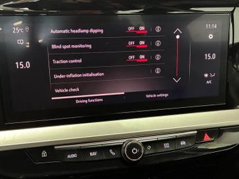 Vauxhall Mokka 100kW Elite Premium 50kWh 5dr Auto