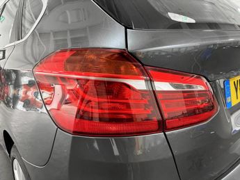 BMW 2 Series 218d Luxury 5dr Step Auto