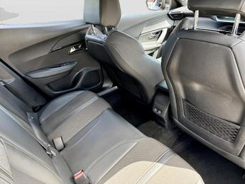 Peugeot 2008 100kW GT 50kWh 5dr Auto
