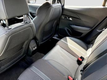 Peugeot 2008 100kW GT 50kWh 5dr Auto
