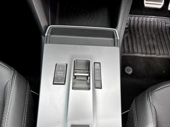 Vauxhall Mokka 115kW Ultimate 54kWh 5dr Auto