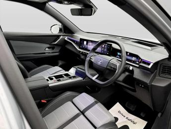 Vauxhall Grandland 157kW Ultimate 73kWh 5dr Auto [Panoramic Roof]