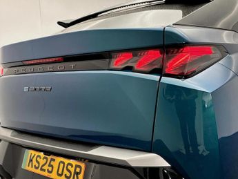 Peugeot 3008 157kW GT 73kWh 5dr Auto