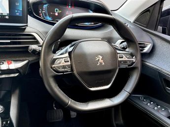 Peugeot 3008 1.6 Hybrid 225 Allure Premium 5dr e-EAT8