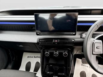 Citroen C3 83kW Plus 44kWh 5dr Auto
