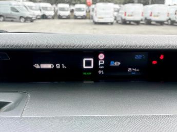 Citroen C3 83kW Plus 44kWh 5dr Auto