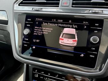 Volkswagen Tiguan 1.5 TSI 150 Elegance 5dr DSG