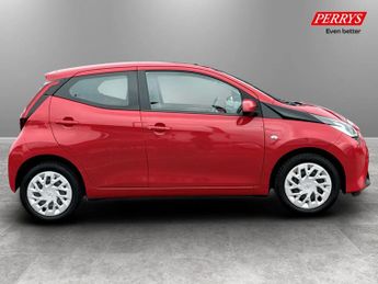 Toyota AYGO 1.0 VVT-i X-Play TSS 5dr x-shift