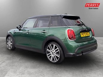 Mini Hatch 1.5 Cooper Exclusive Premium 5dr Auto
