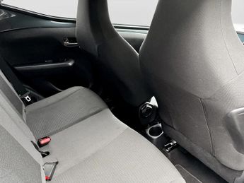 Toyota AYGO 1.0 VVT-i X-Trend TSS 5dr x-shift