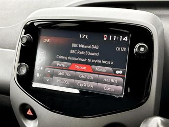 Toyota AYGO 1.0 VVT-i X-Trend TSS 5dr x-shift