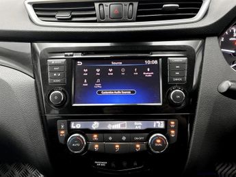Nissan Qashqai 1.5 dCi 115 Acenta Premium 5dr DCT