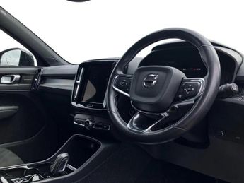 Volvo Xc40 2.0 B4 MHEV R-Design Pro SUV 5dr Petrol Hybrid Auto Euro 6 (s/s)