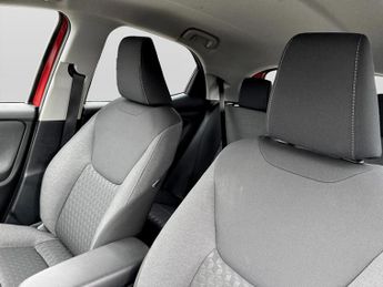 Toyota Yaris 1.5 Hybrid Design 5dr CVT