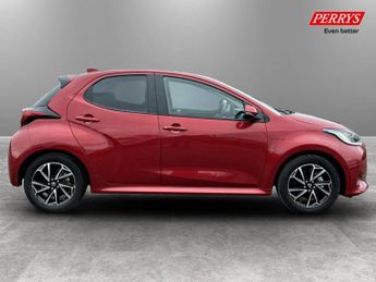 Toyota Yaris 1.5 Hybrid Design 5dr CVT