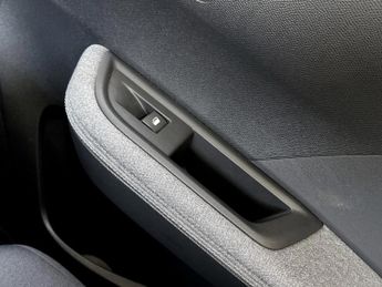 Vauxhall Frontera 83kW GS 44kWh 5dr Auto