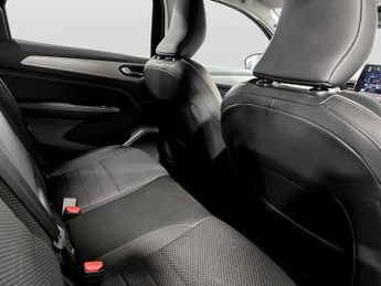 Renault Arkana 1.6 E-Tech full hybrid 145 Techno 5dr Auto
