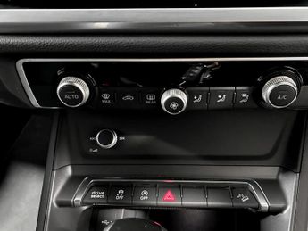 Audi Q3 35 TFSI Black Edition 5dr S Tronic
