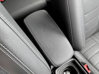 Vauxhall Mokka 100kW Ultimate 50kWh 5dr Auto