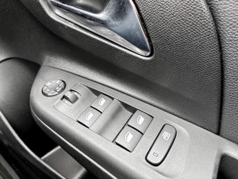 Vauxhall Corsa 100kW Elite Premium 50kWh 5dr Auto [11kWCh]
