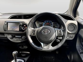 Toyota Yaris 1.5 Hybrid Icon 5dr CVT