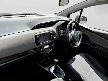 Toyota Yaris 1.5 Hybrid Icon 5dr CVT