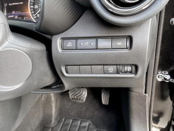 Nissan Juke 1.0 DiG-T 114 N-Connecta 5dr DCT