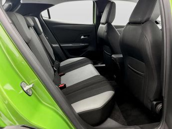 Vauxhall Mokka 100kW Design 50kWh 5dr Auto