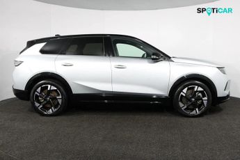 Vauxhall Grandland 157kW Ultimate 73kWh 5dr Auto [Panoramic Roof]